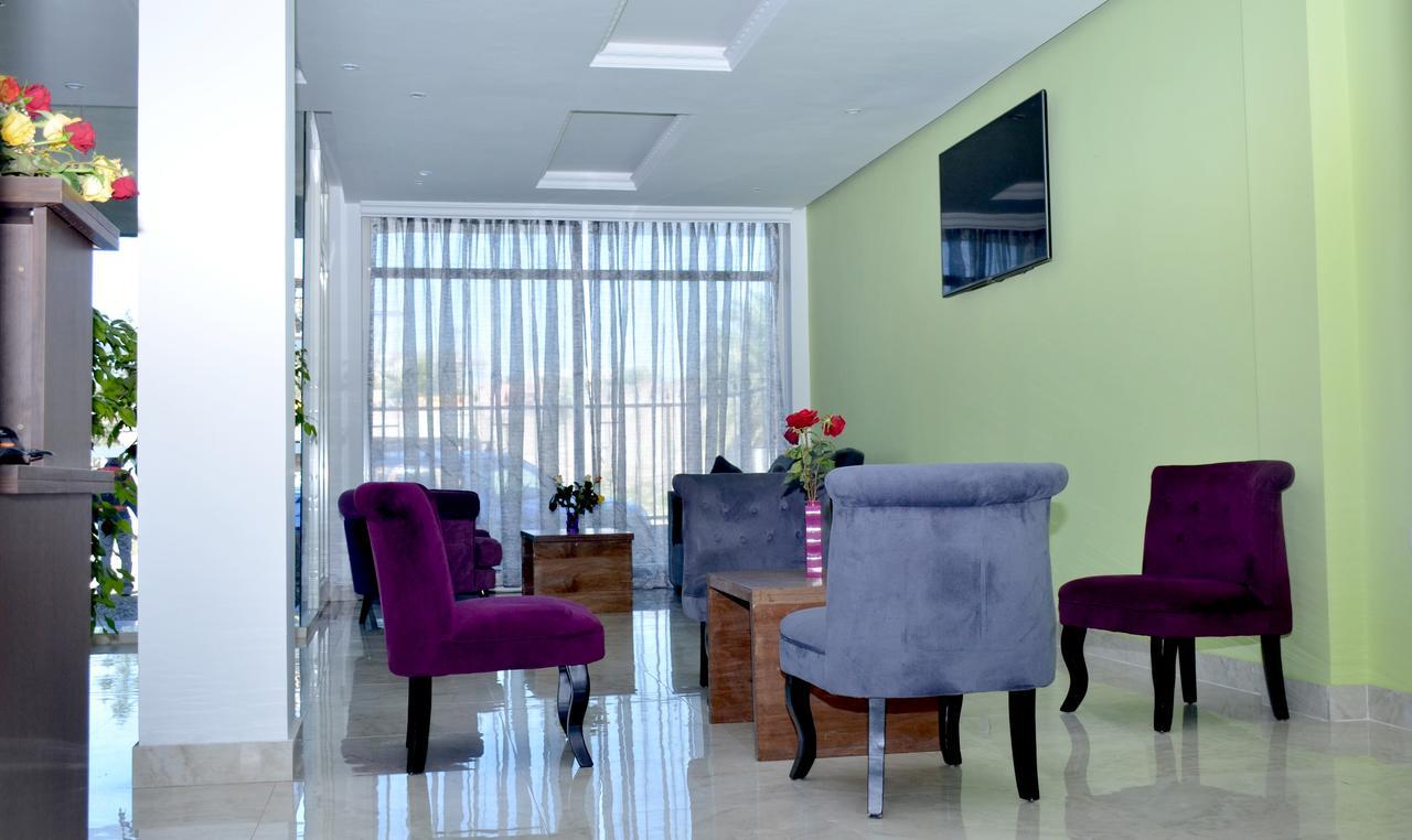 Melodie Hotel Адис Абеба Екстериор снимка